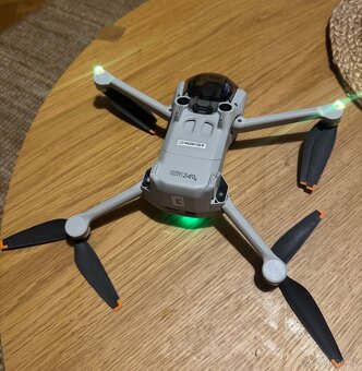 📌 DJI Mini 3 Pro Fly More Combo + DJI RC + ND filtry - 2