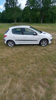Peugeot 206 1.4 HDI 50kw - 2
