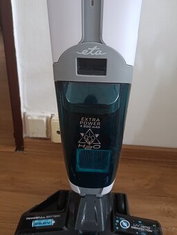 Tyčový vysavač ETA Fortis s hloubkovým čištěním 7224 90000 č - 2