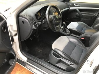 Škoda Octavia II RS 2.0 TFSI 147KW Face lift R.V 2012 - 2