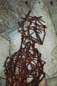 Plastika Kráčejícího muže - prodano - 2