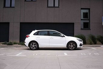 Hyundai i30 1.5i CVVT - 2