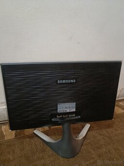 Samsung BX2450L 1920x1080 LCD Monitor Black - 2
