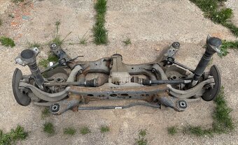 Zadni naprava - Audi A6 4G/C7 - 2