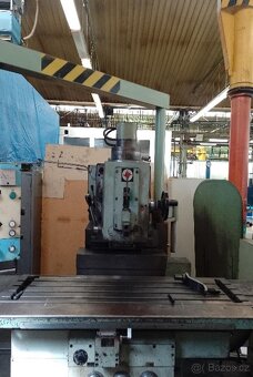 Konzolová frézka TOS FGS 32 - 2