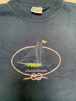 Tričko s vyšitou loďkou - M - 2