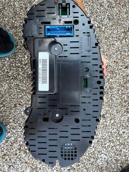 Budíky benzínové Audi A3 2008 - 2