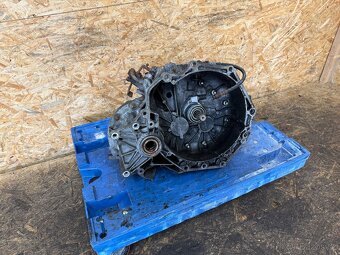 PŘEVODOVKA OPEL ZAFIRA A 2.0DTI 74KW F23 5495775 - 2