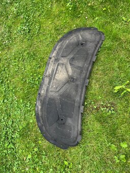 Izolace kapoty Škoda fabia - 2