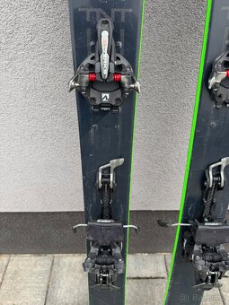 Skialpový set Elan Ripstick + vázání + pásy + boty - 2