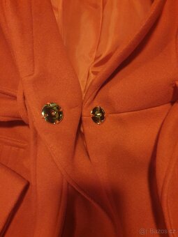 DÁMSKÝ KRÁTKÝ KABÁT vel.40 - 2