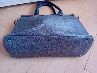 Kabelka Zn. Nobo - 2