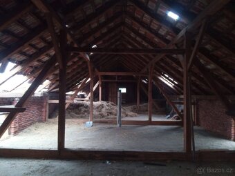 Staré trámy staré krovy - 2