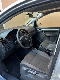 Volkswagen Touran T1 - 2