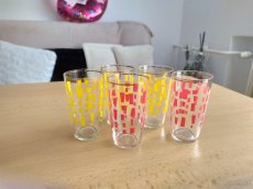 Hrníčky, skleničky, panáky - 2