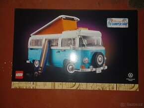 LEGO Icons 10279 Volkswagen T2 Camper Van - 2