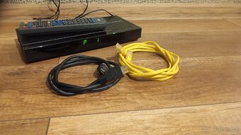 Satelit Technisat Technistar S2/plně funkční s kabeláží - 2