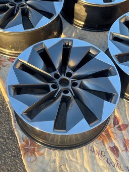 Alu kola 5x112 R21 Škoda Enyaq Betria /supernova - 2