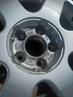 Originální rezerva audi 5x100r15 - 2