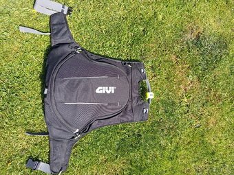 Batoh Givi - 2