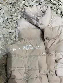 Emporio Armani krémová dlouhá vesta - 2