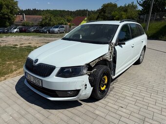 Škoda Octavia Combi 2.0 TDI 110kw 6/2015 STYLE - 2