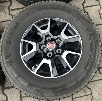 Alu 6x16 5x118 ET68 pneu letní 225/75/16 116Q - 2