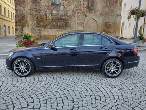 Mercedes kola AMG 18 - 2