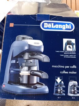 DeLonghi kávovar - 2