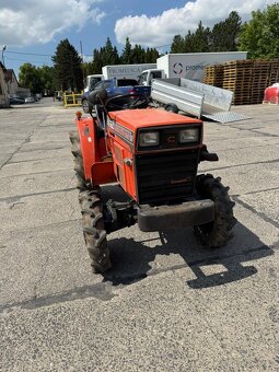 Malotraktor Hinomoto C174 4x4 - 2