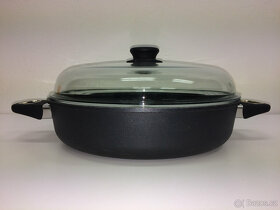 Kvalitní kastrol s pokličkou 32 cm - 2