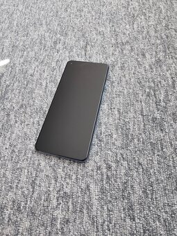 OnePlus 9 - 8/128GB - pěkný stav - 2