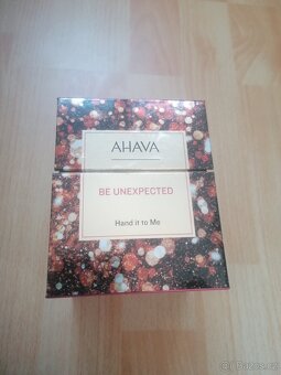 Ahava - Sada 3 krémů na ruce + vzorek sérum na vlasy - 2