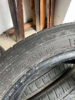 Letní pneu 215/50/18 - 2
