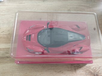Model LaFerrari - 2