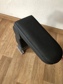 LOKETNÍ OPĚRKA ŠKODA FABIA 2 ROOMSTER ORIGINAL SADA KOMPLET - 2