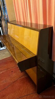 pianino PETROF - Model: P 100 Harmonie N - 2