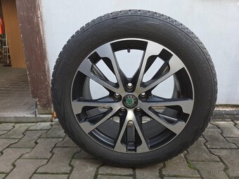 Sada zimních pneu NOKIAN R17 s orig. ALU disky Škoda Karoq - 2