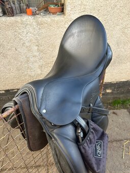 Skokové sedlo Hauzr - 2