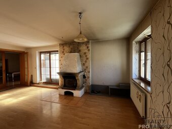 Rodinný dům s možností komerčního využití - 2