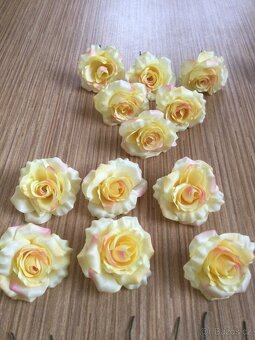 NOVÉ a jako nové umělé květiny 10-25 Kč/ks - 2