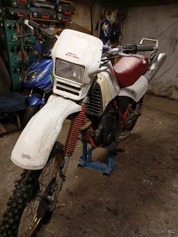 Aprillia ETX 350 - 2