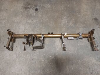 Vzpěra palubní desky octavia 1 - 2