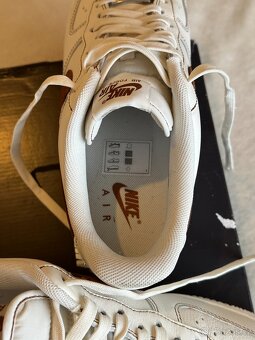 Nike AIR FORCE 1 '07 LV8' - Velikost: 44,5 - 2