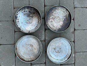 Chromované poklice ŠKODA - 2