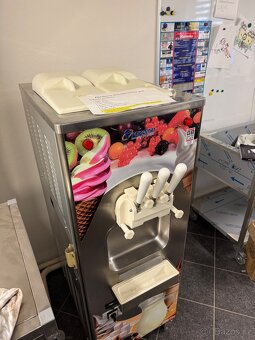 Zmrzlinový stroj Frigomat Ke3 - 2