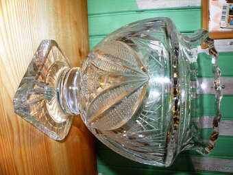 Broušený pohár, číše - 2