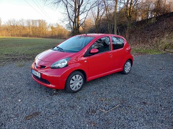 Aygo 1.0 Najeto: 58000km - 2