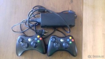 prodám play station X Box 360 Microsoft - 2