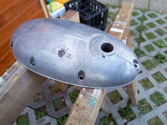 Víko spojky Jawa-ČZ 125 a 175 - 2